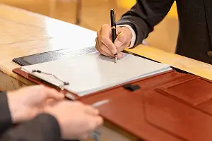 日语中的法律什么意思